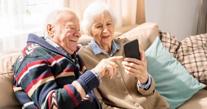 Цифровые инструменты, которые меняют повседневную жизнь пенсионеров