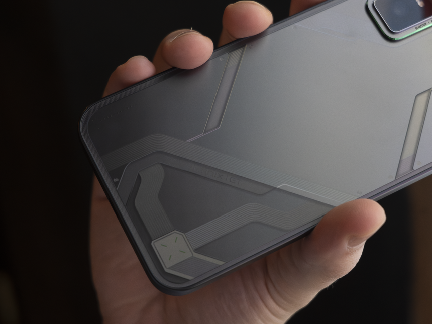 Infinix GT 30: достойный конкурент Poco X7 и iQOO Z10 среди недорогих игровых смартфонов