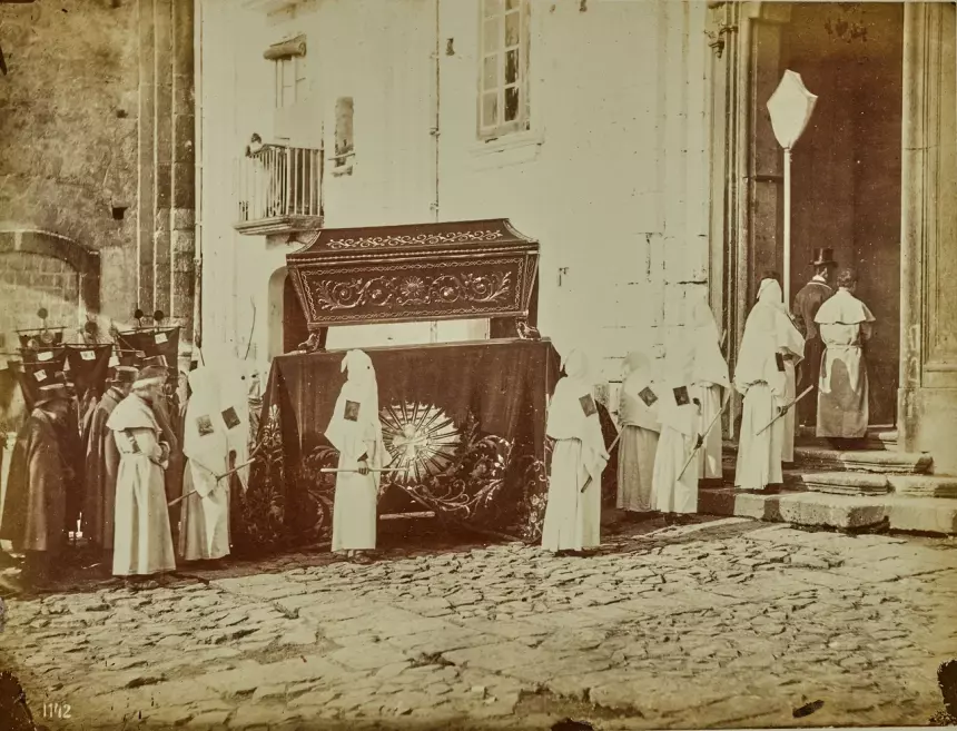 В Третьяковской галерее показали редкие старинные фото и снимки победителей фотоконкурса Huawei XMAGE