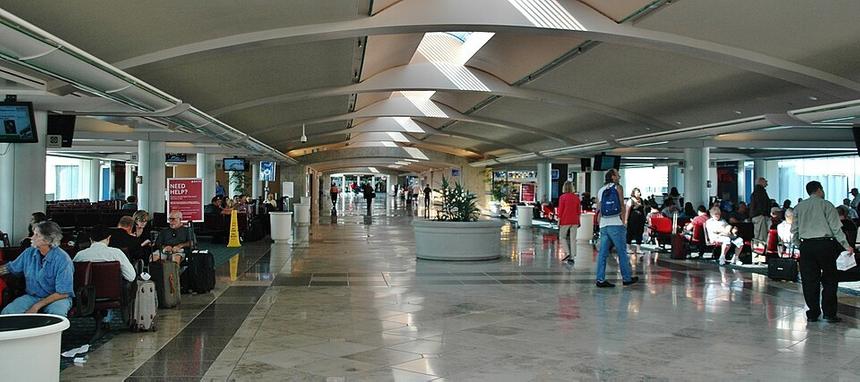 Американский аэропорт в Атланте оказался самым загруженным в мире