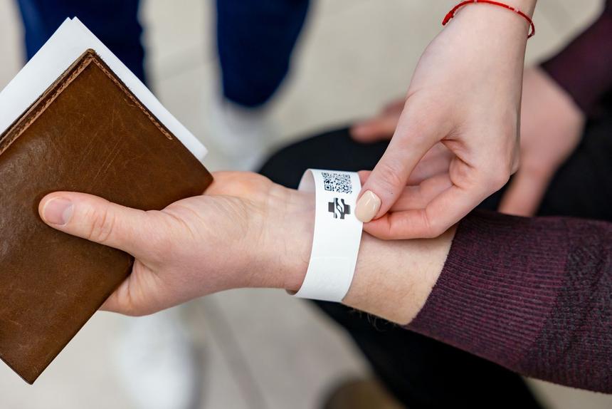 Цифровой контроль лечения ввели в московских больницах