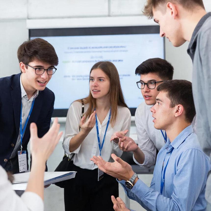 Молодые учёные обсудили «технологии сегодняшнего дня» — генную и клеточную терапию