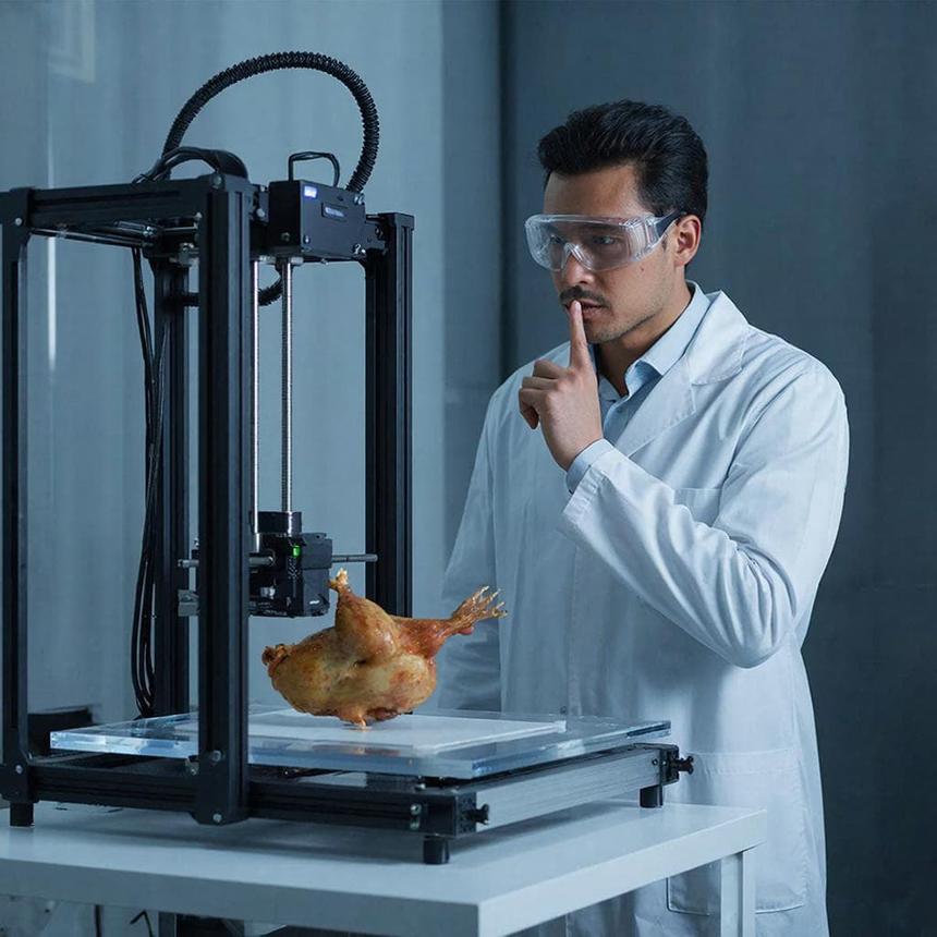 Менеджер производителя супов взболтнул, что «курица напечатана на 3D-принтере»