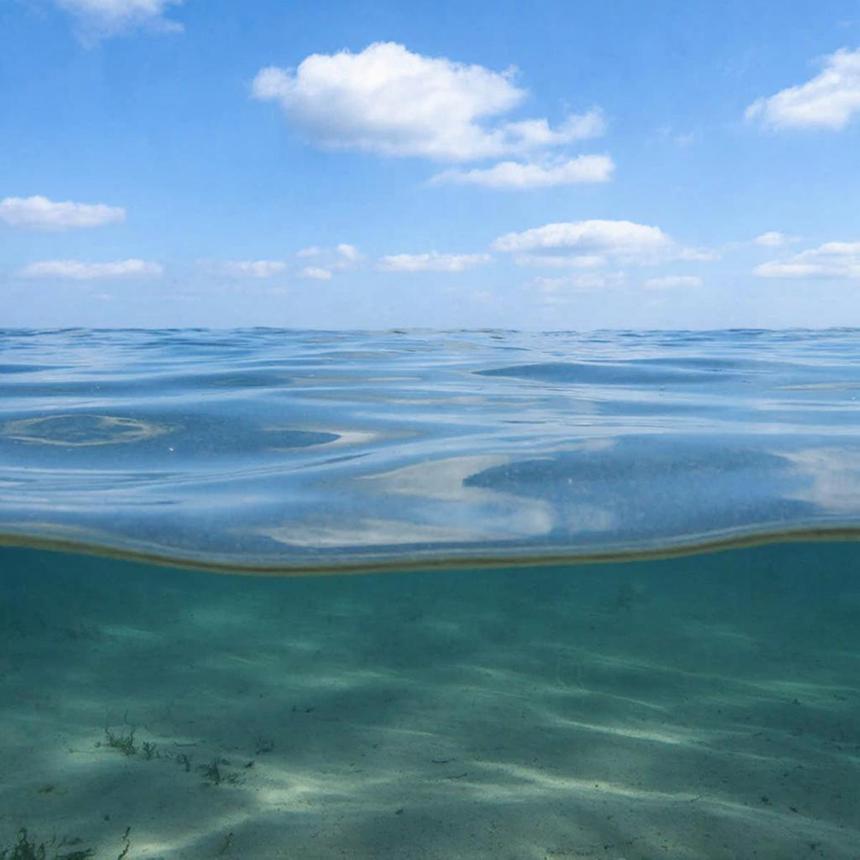 Учёные научились добывать воду из воздуха