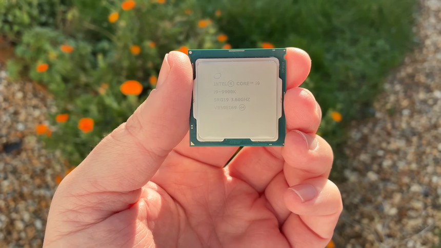 Как легендарный Core i9-9900K из 2018 г. тянет игры накануне 2026 г.