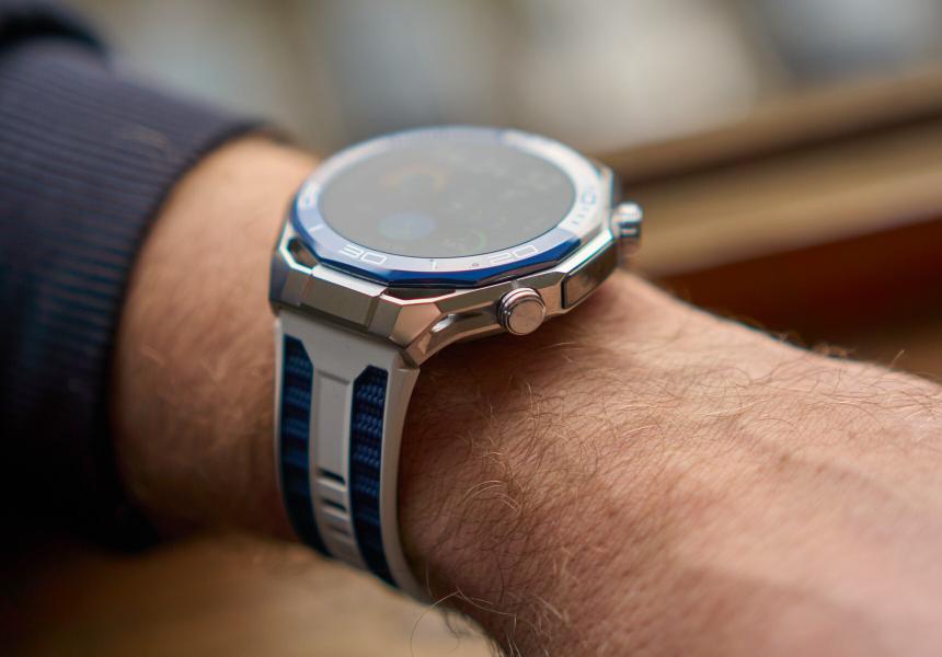 HUAWEI WATCH Ultimate 2 с силиконовым браслетом