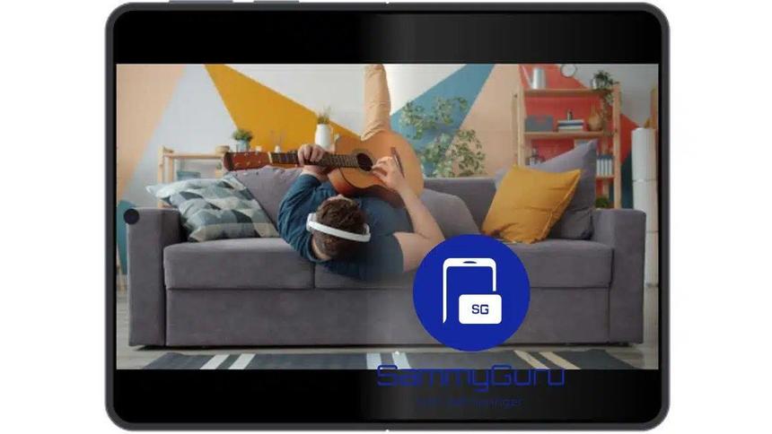 Samsung представила концепт складного смартфона в виде паспорта