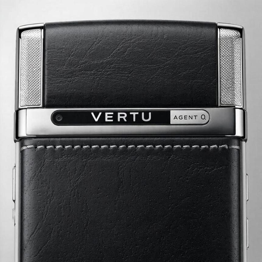 Названы самые необычные смартфоны 2025 года