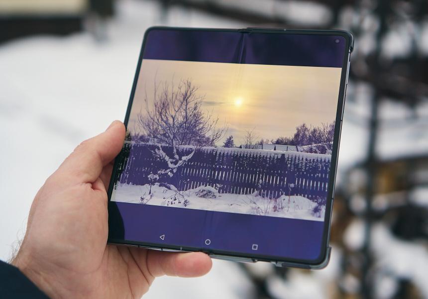 Складной смартфон с самой качественной камерой: HUAWEI Mate X7