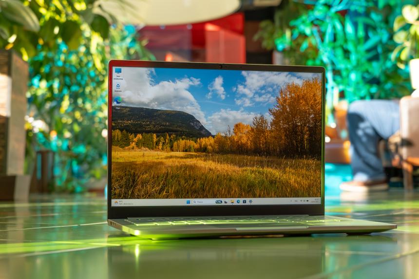 Лучший сверхлёгкий 14” ноутбук из недорогих