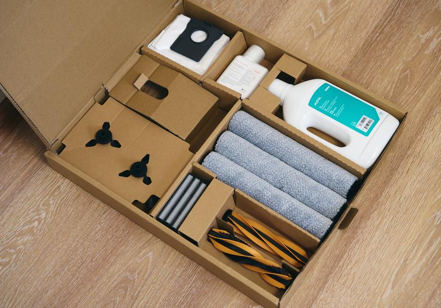 Этот робот-пылесос умеет перелезать через пороги и нырять под низкую мебель