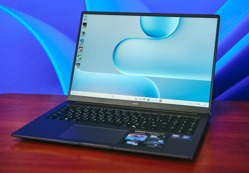 HONOR MagicBook X16 2026: прочный, тонкий, быстрый ноутбук на каждый день