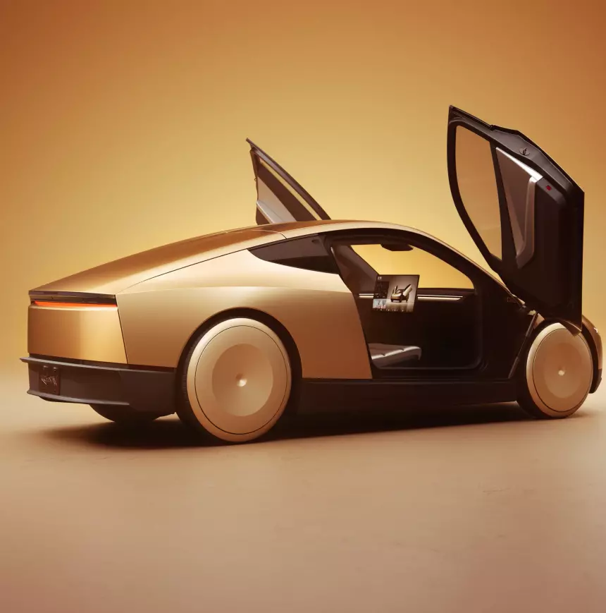 Без руля и педалей: Tesla собрала первый экземпляр Cybercab