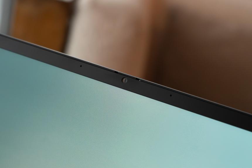 Tecno MegaBook T14RA Air — легкий ноутбук для учёбы и работы