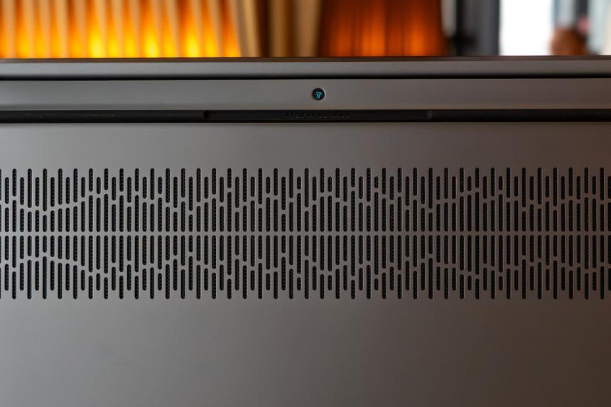 Tecno MegaBook T14RA Air — легкий ноутбук для учёбы и работы