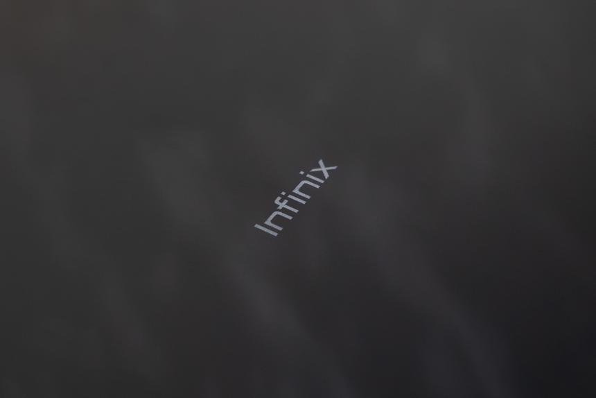 Ультратонкий планшет с чехлом-клавиатурой для работы и учёбы — Infinix Xpad Edge 4g