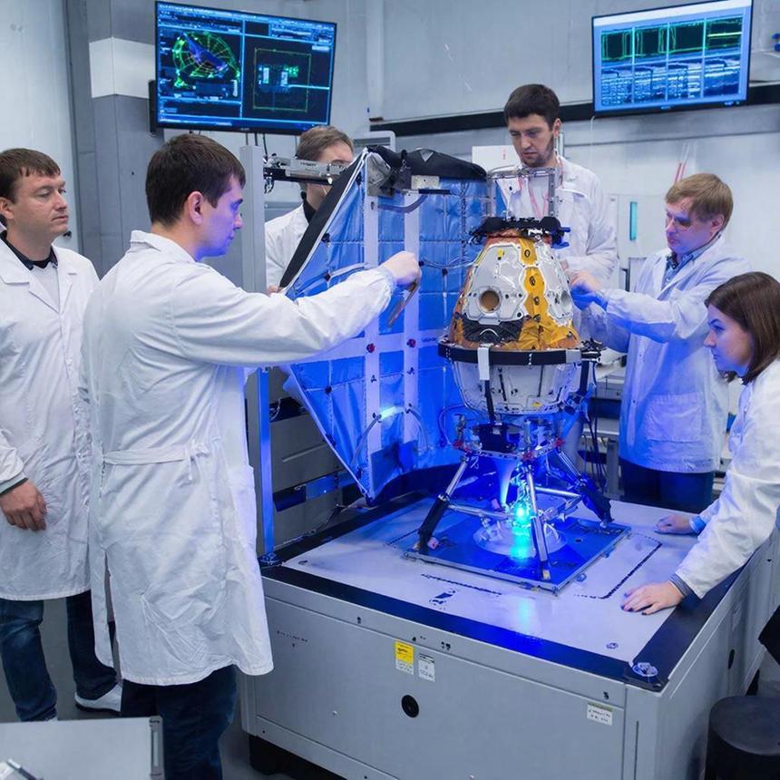 Учёные ОИЯИ создадут защиту от радиации для длительных космических миссий