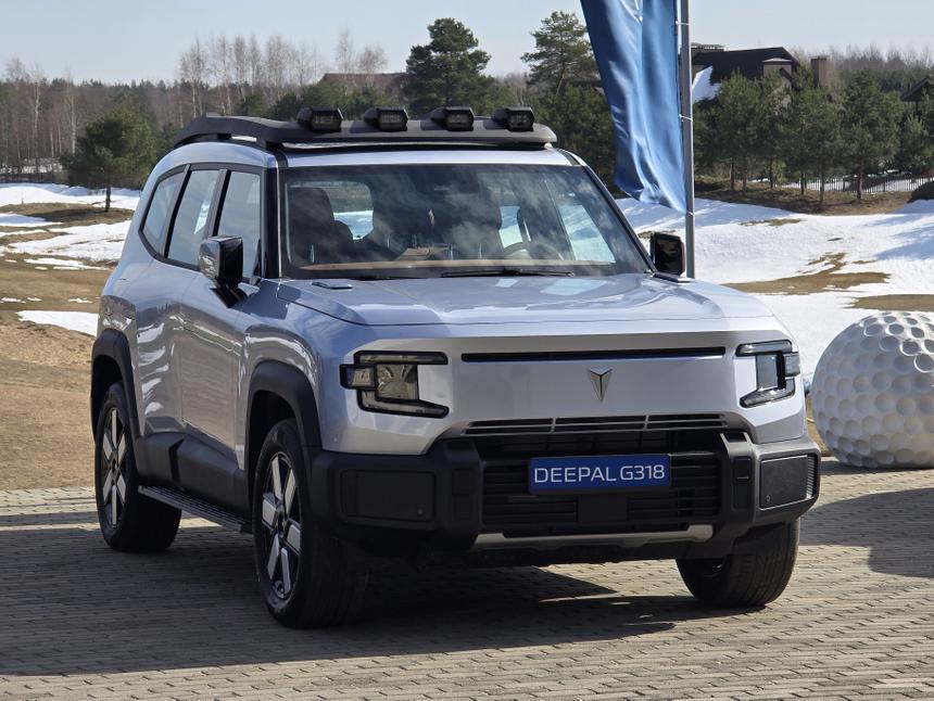 В России начали собирать мощный гибрид Deepal G318 со скидкой от государства