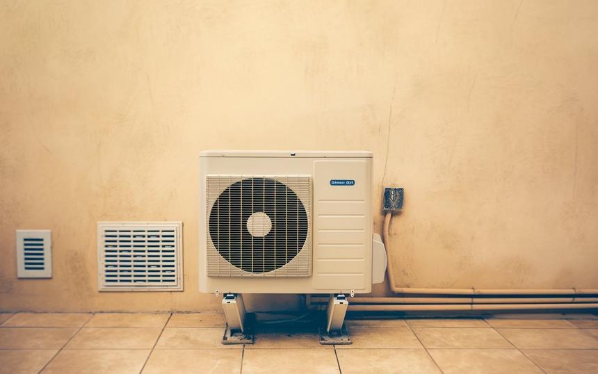 Как включить кондиционер после зимы без вреда для здоровья