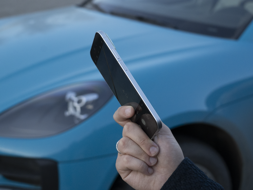 Huawei Nova 15 Pro — стильный смартфон с необычным чехлом и хорошей камерой