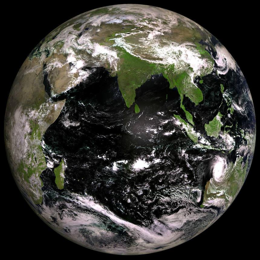 «Роскосмос» показал Землю из космоса в День Земли