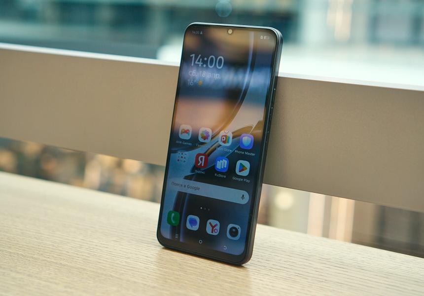 Протестировали самый дешёвый смартфон 2026 года