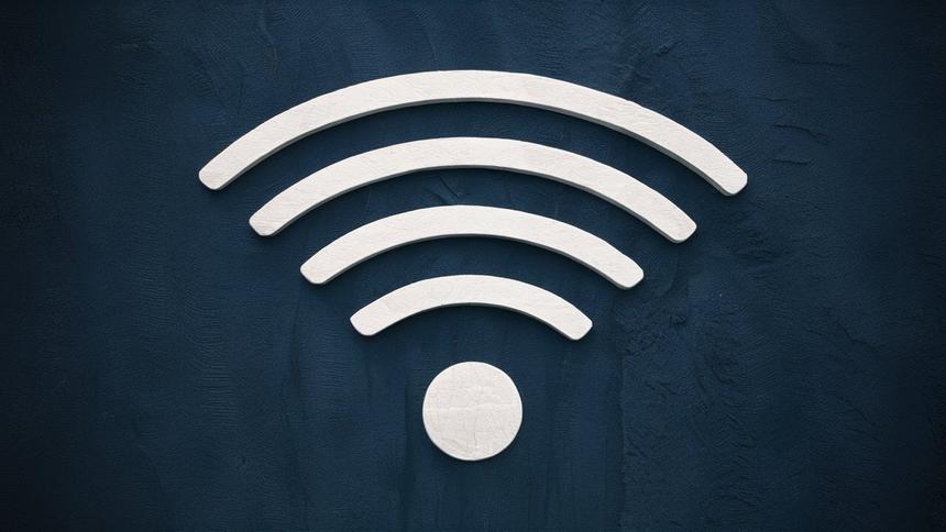 Путин назвал критически важным доступ в интернет для малых сел