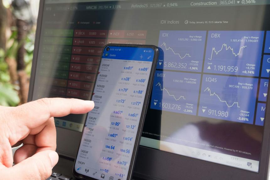 В России с 1 мая ввели обязательную маркировку смартфонов и ноутбуков