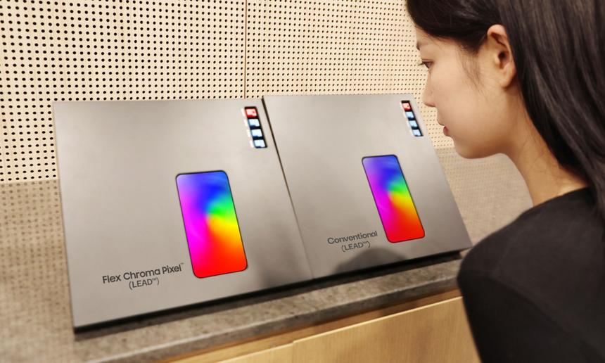 Samsung показала OLED-экран для смартфонов с яркостью 3000 нит