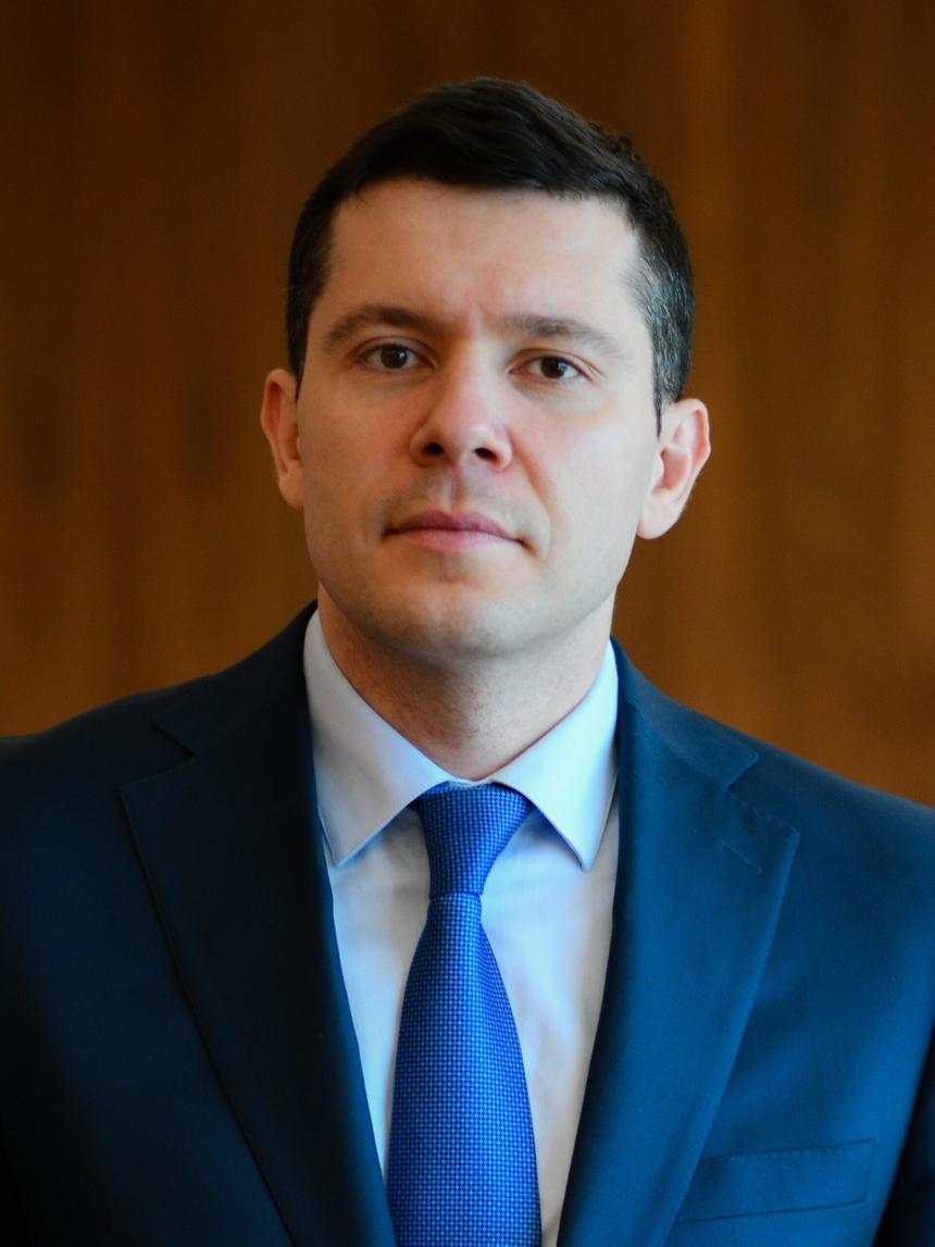 Алиханов: после разрешений на передачу самолётов нужно 1–2 месяца