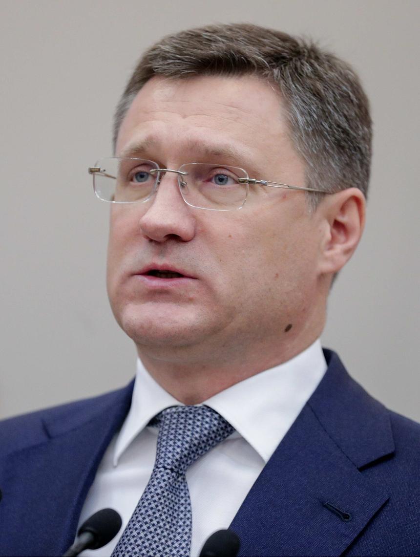 Новак объяснил важность регулирования маркетплейсов недопущением монополизации