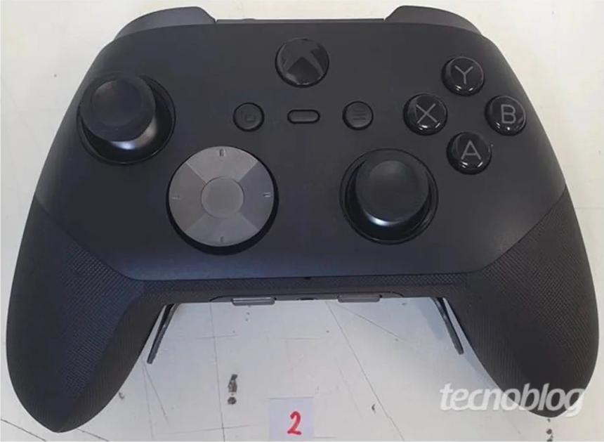 В Бразилии случайно рассекретили новый дорогой геймпад Xbox