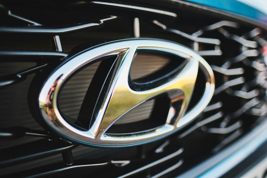 Hyundai зарегистрировала в России 15 товарных знаков автомобилей Genesis