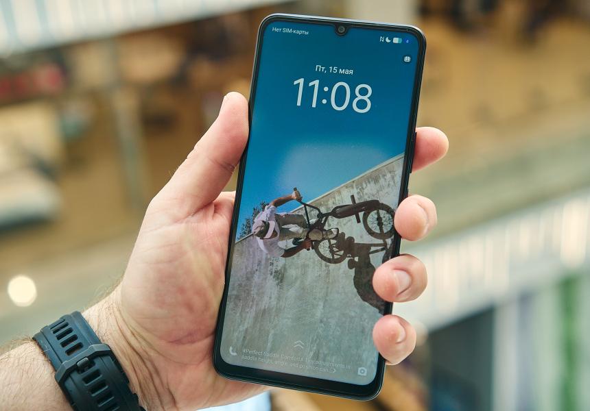 Смартфон за 13 тысяч рублей с NFC, 5G и большим аккумулятором