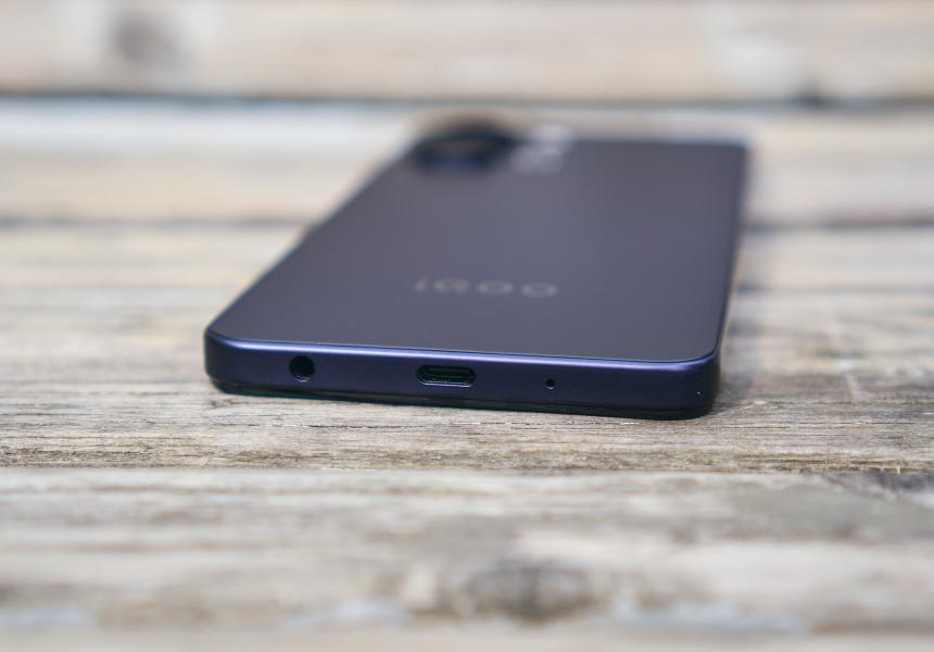 Смартфон за 13 тысяч рублей с NFC, 5G и большим аккумулятором