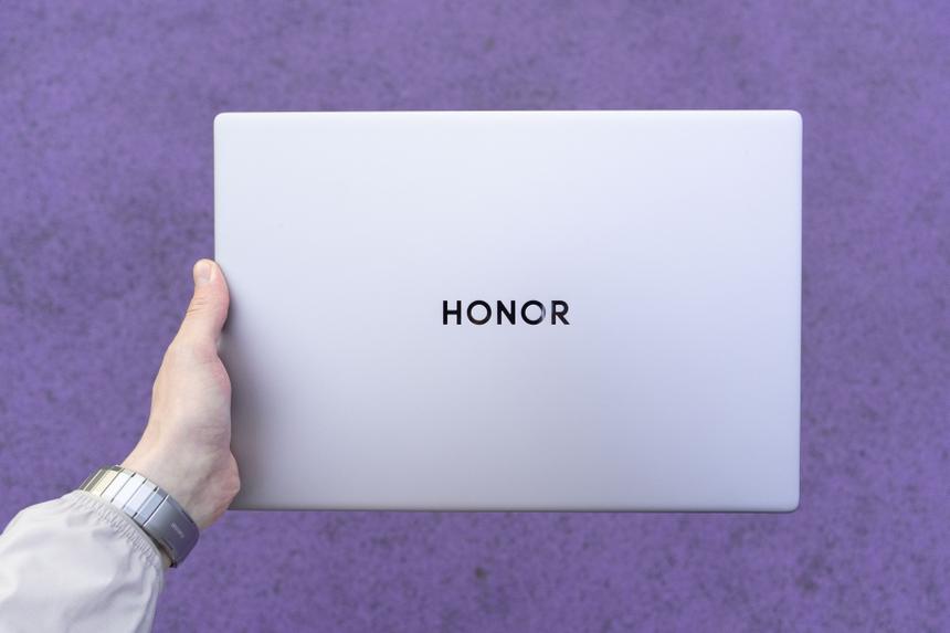 HONOR MagicBook 16 2026: новый 16-дюймовый ноутбук на повседневку
