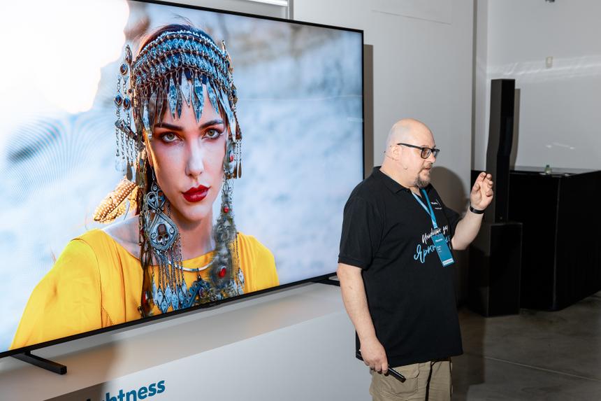 Hisense представил в России телевизоры с подсветкой RGB MiniLED