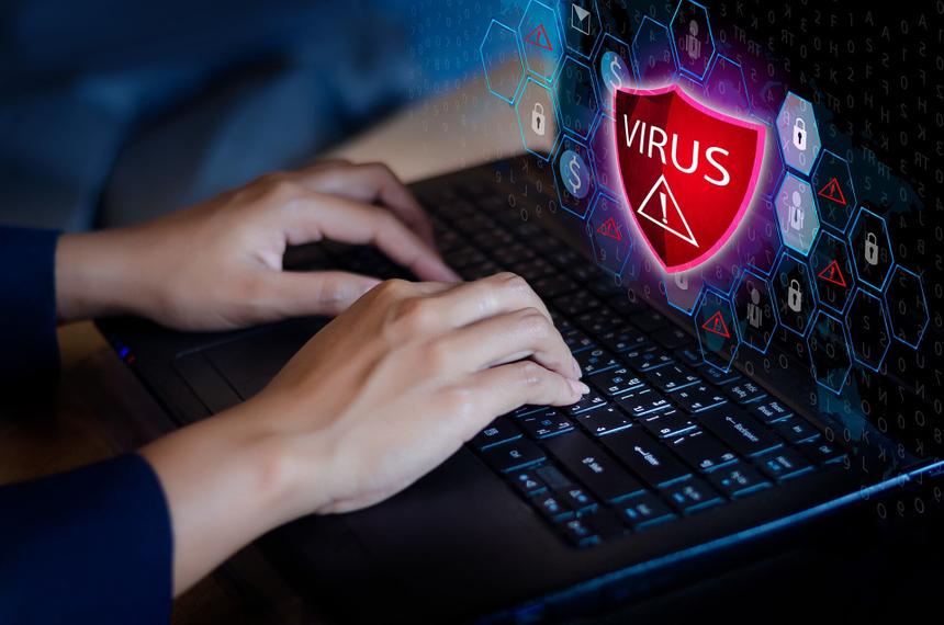 Как вирус может попасть в ваш компьютер: три способа 