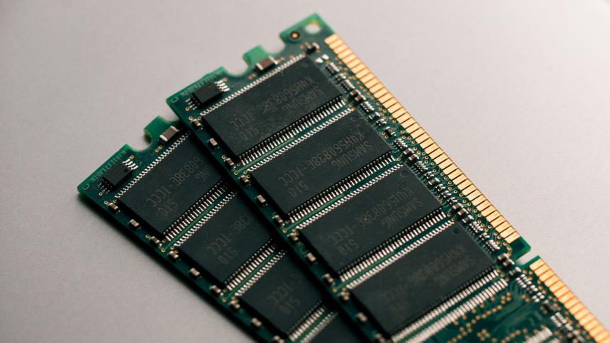 Micron готовит первые на рынке 32 Гб модули памяти DDR5